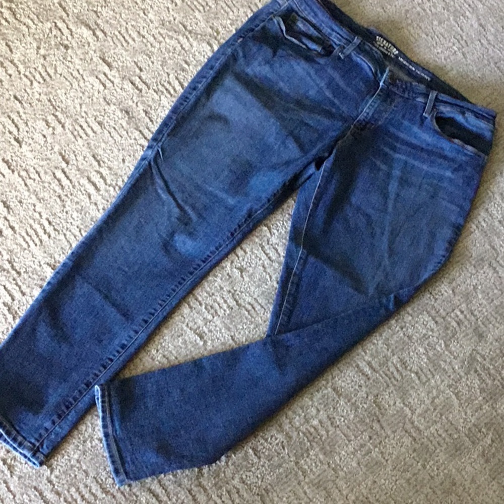 Levi soft denim jeans size 18